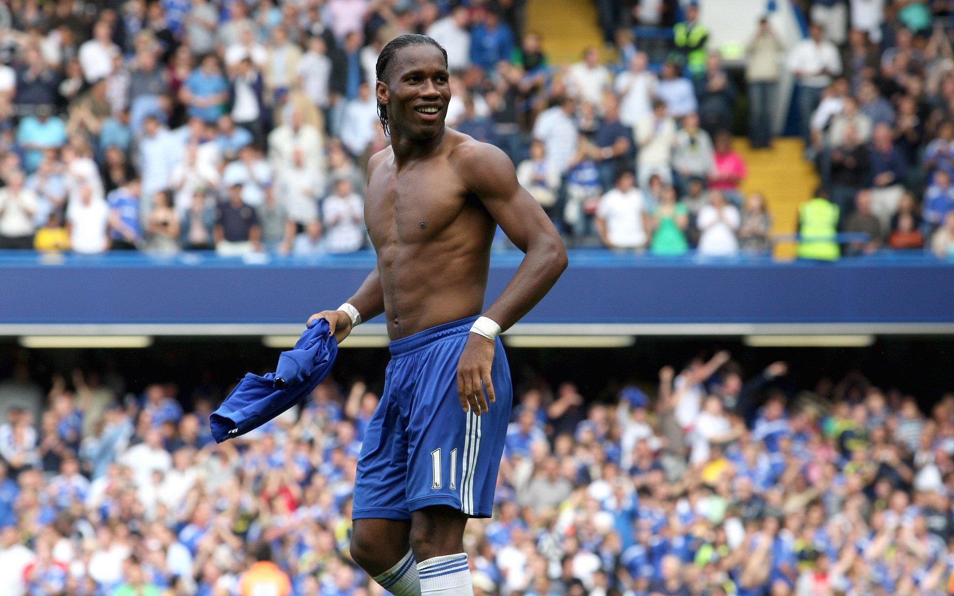 23岁新星打破尘封15年世界纪录，田径史迎来崭新篇章